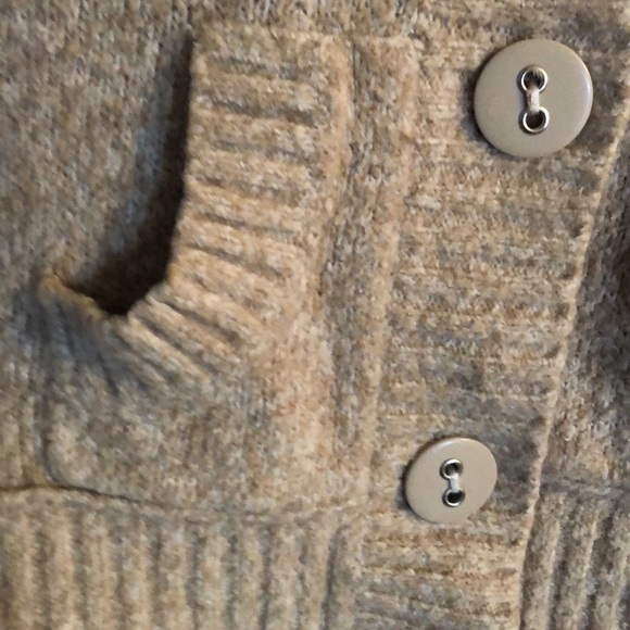 Maurice’s sweater with hood - Picture 4 of 5